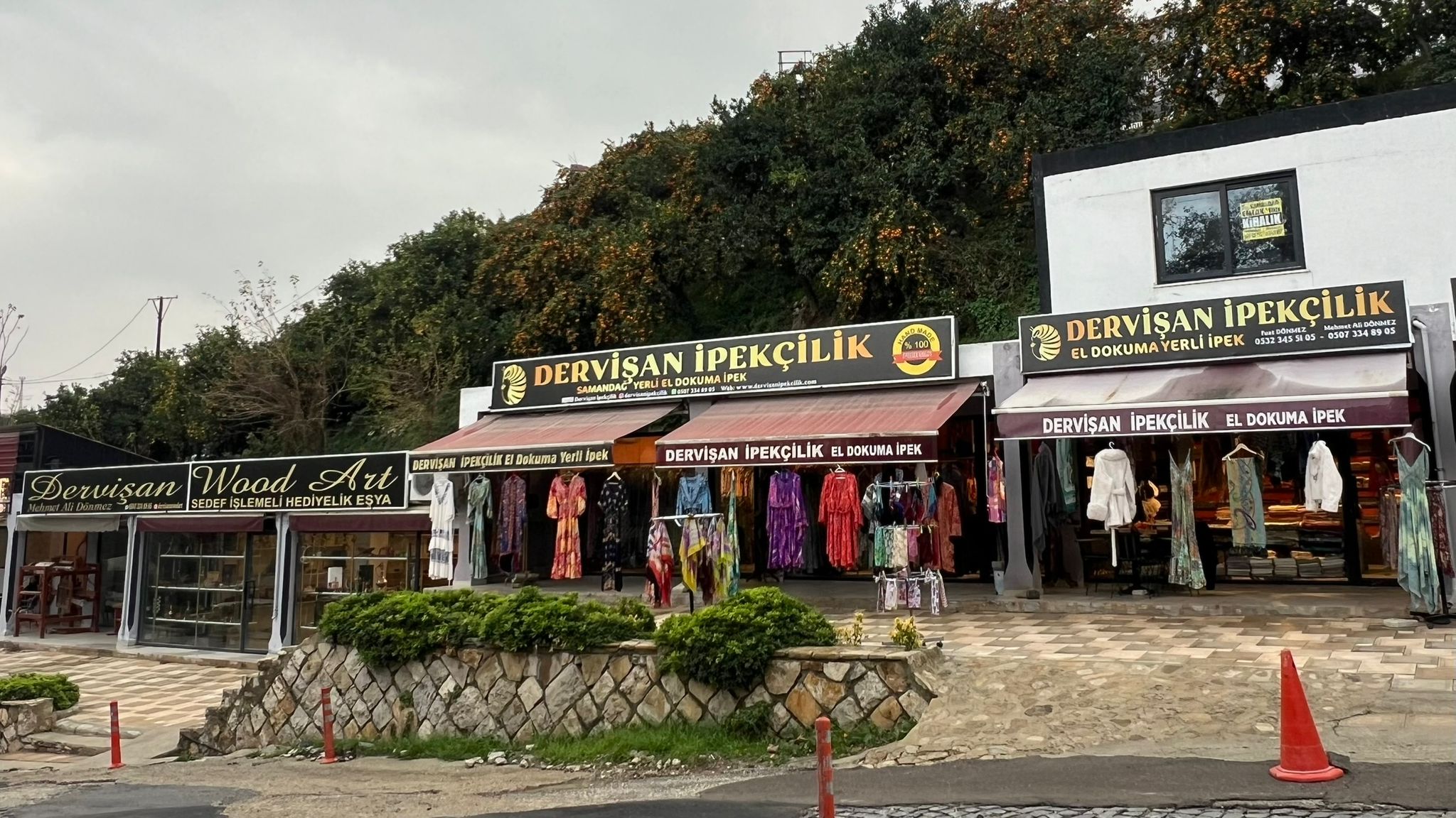 Dervişan İpekçilik Mağazalarımız